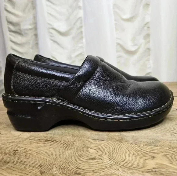 b.o.c. Born Concepts Women's Brown Slip On Clog Size 9 - Picture 1 of 11
